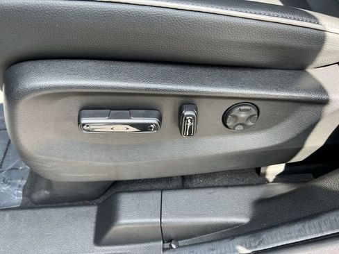 Used 2025 Honda Odyssey Touring image 10