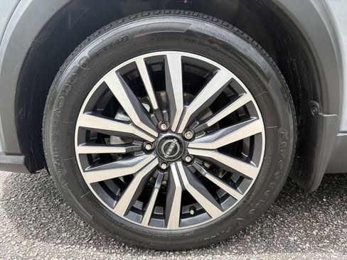 Used 2023 Nissan Kicks SV FWD image 12