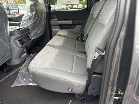 New 2026 Ford F250 XLT w/ XLT Premium Package image 8