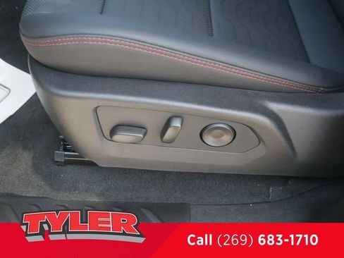 New 2026 Chevrolet Colorado Z71 w/ Technology Package image 25