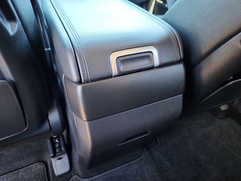 Used 2024 Hyundai Santa Fe Limited AWD/4WD image 15