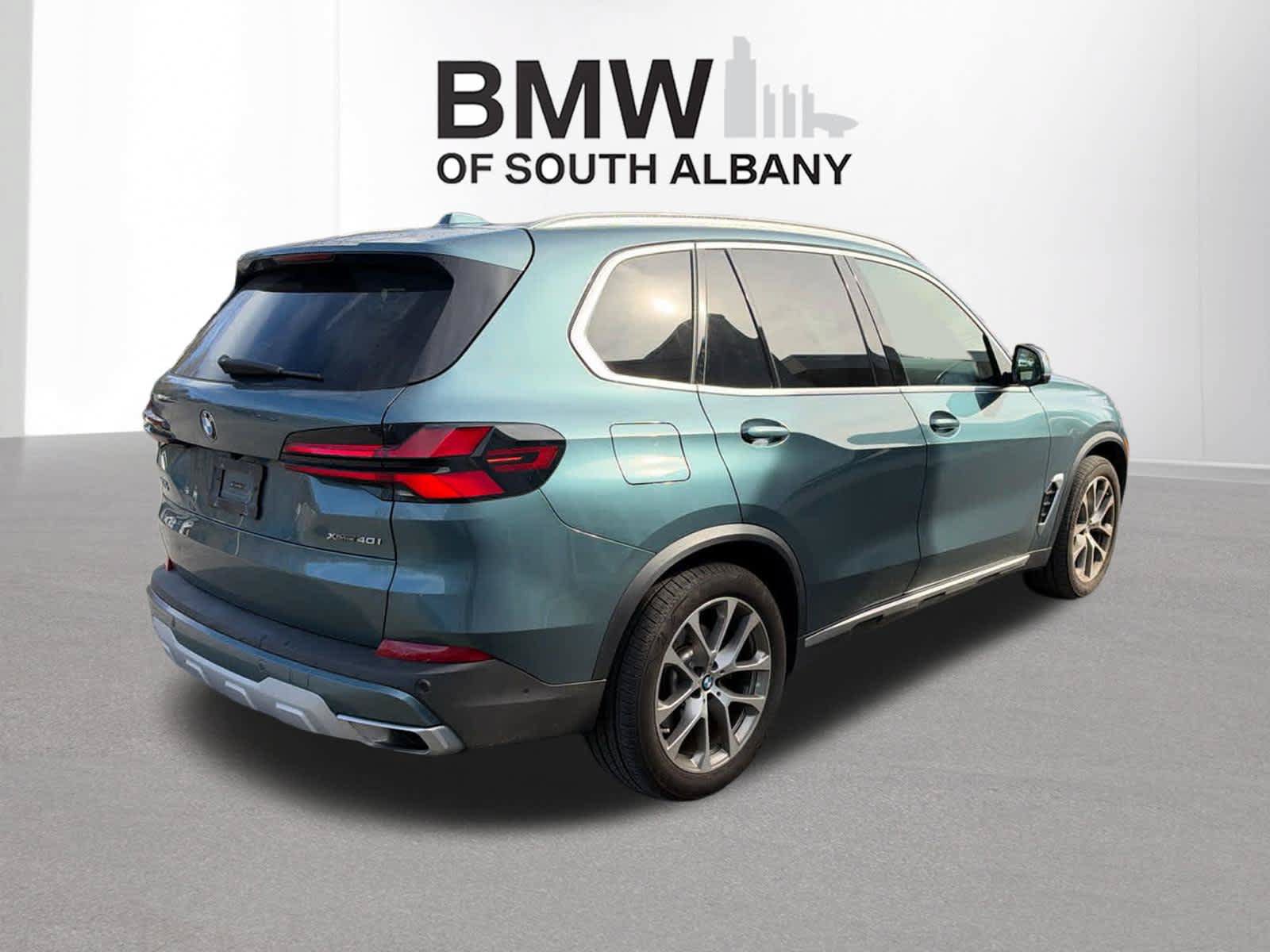 Used 2024 BMW X5 xDrive40i w/ Premium Package AWD/4WD image 5