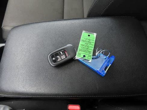 Used 2024 Honda CR-V EX image 26