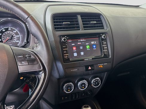 Used 2018 Mitsubishi Outlander Sport ES image 18