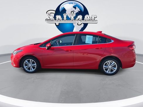 Used 2018 Chevrolet Cruze LT image 6