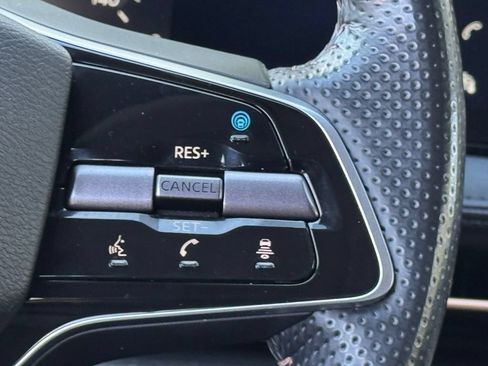 Certified 2023 Nissan Ariya FWD image 15