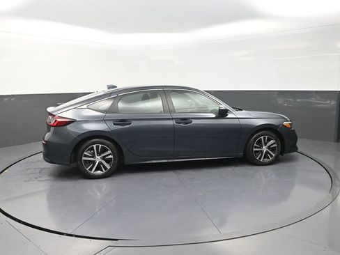 Used 2023 Honda Civic LX image 9