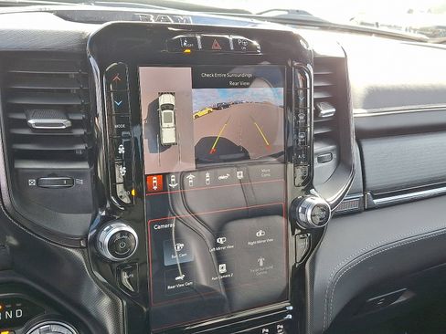 Used 2023 RAM 1500 Limited image 17