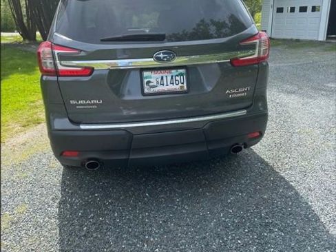 Used 2024 Subaru Ascent Touring AWD/4WD image 1