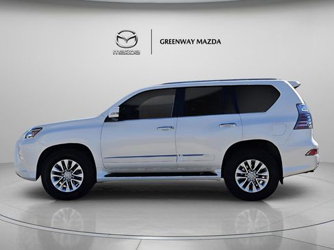 Used 2019 Lexus GX 460 Premium AWD/4WD image 3
