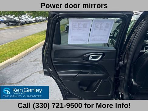 Used 2026 Jeep Compass Latitude AWD/4WD image 41