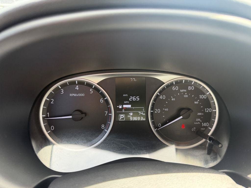 Used 2019 Nissan Kicks S FWD image 14