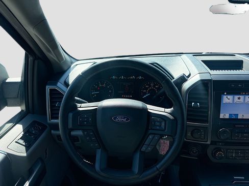 Used 2018 Ford F150 XLT w/ Equipment Group 302A Luxury image 16