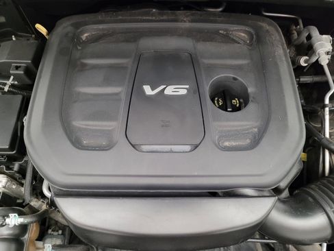 Used 2016 Jeep Grand Cherokee Laredo RWD image 30