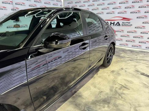 Used 2025 Honda Civic Sport image 5