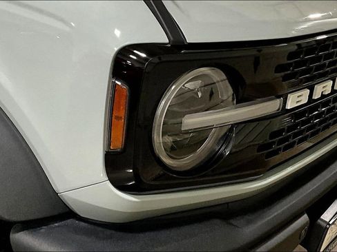 Certified 2022 Ford Bronco Wildtrak image 4