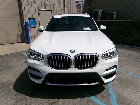 Used 2019 BMW X3 xDrive30i w/ Convenience Package AWD/4WD image 2