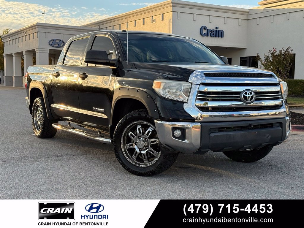 Used 2015 Toyota Tundra SR5 w/ SR5 Upgrade Package RWD image 1