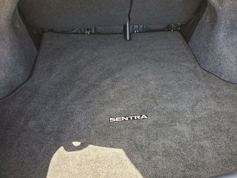 Used 2019 Nissan Sentra SV FWD image 55