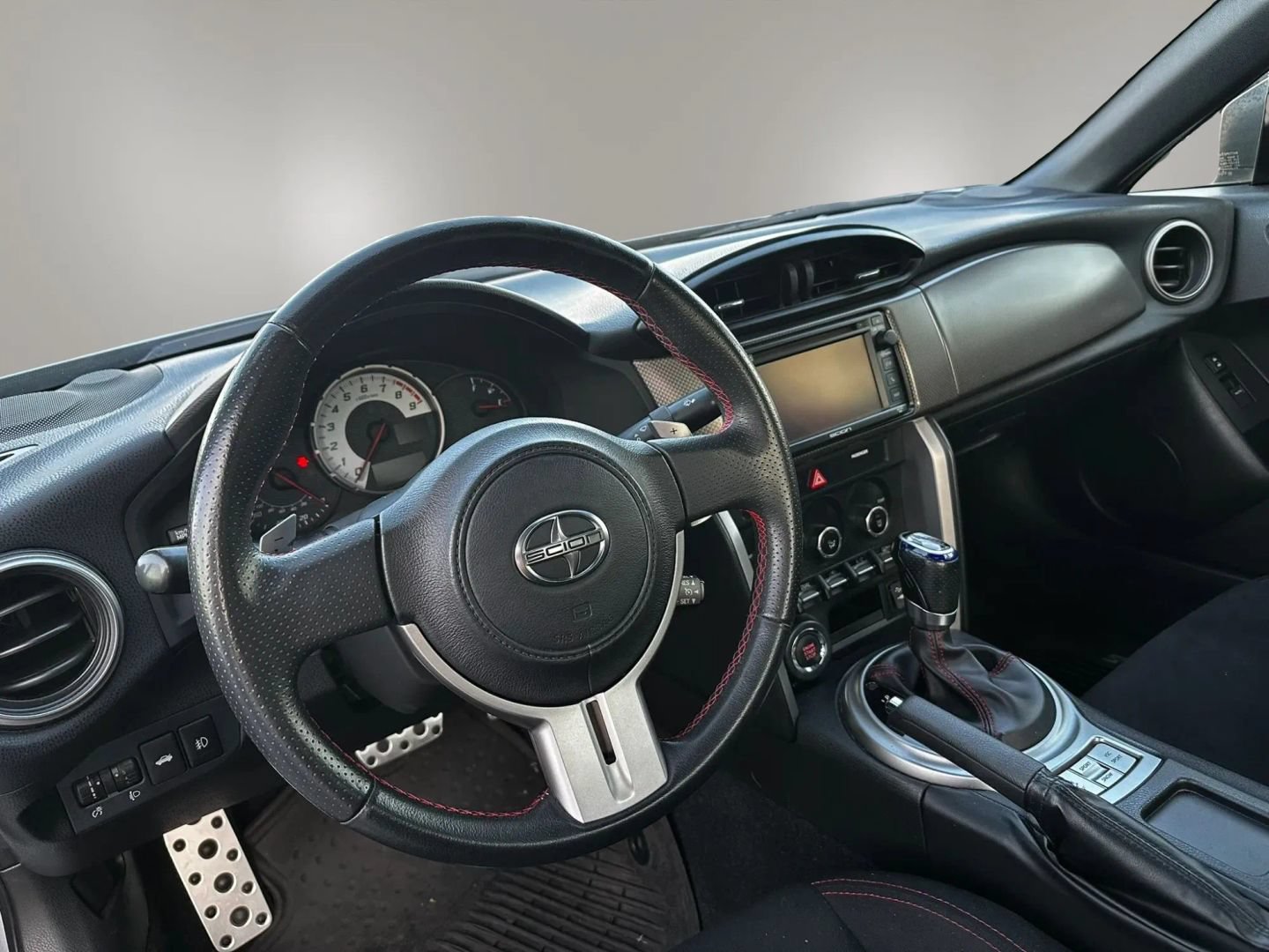 Used 2013 Scion FR-S 10 Series RWD image 10