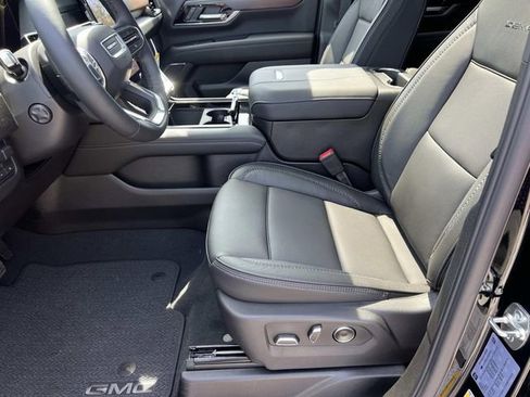 New 2026 GMC Yukon Denali w/ Advanced Technology Package AWD/4WD image 21
