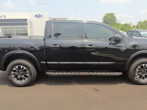 Used 2024 Nissan Titan PRO-4X w/ Pro-4x Utility Package AWD/4WD image 12