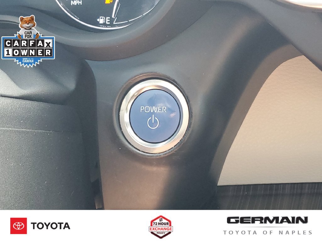 Used 2024 Toyota Sienna Limited FWD image 34