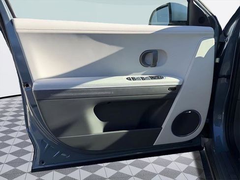 New 2026 Hyundai Ioniq 5 Limited image 11