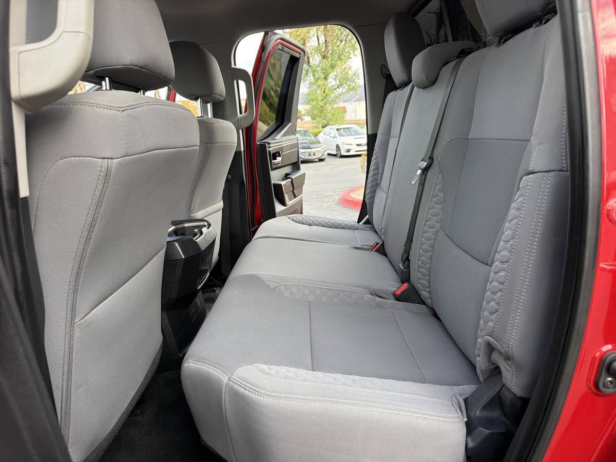 Used 2022 Toyota Tundra SR5 AWD/4WD image 27