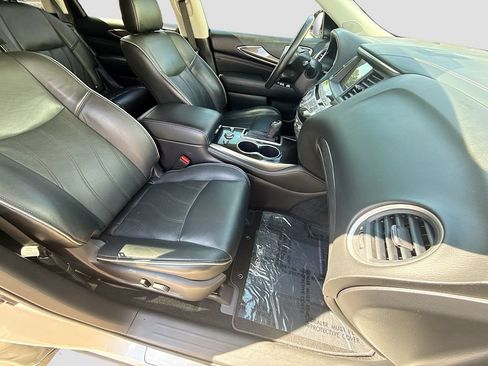 Used 2019 INFINITI QX60 Luxe w/ Essential Package FWD image 15