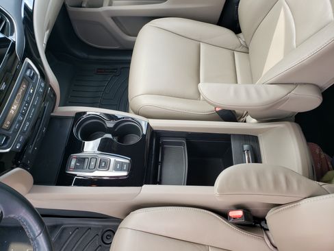 Used 2021 Honda Pilot Touring image 31