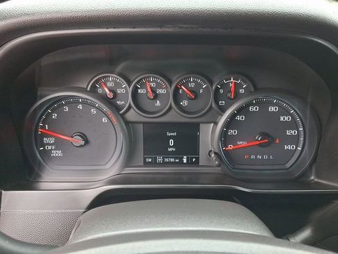 Certified 2020 Chevrolet Silverado 1500 Custom w/ Custom Value Package AWD/4WD image 20
