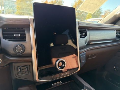 Used 2023 Ford Expedition King Ranch image 22