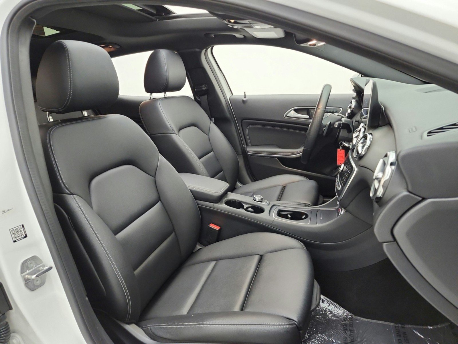 Certified 2020 Mercedes-Benz GLA 250 4MATIC image 20