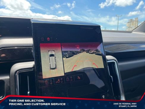 New 2026 GMC Yukon XL Elevation w/ Elevation Premium Package AWD/4WD image 32