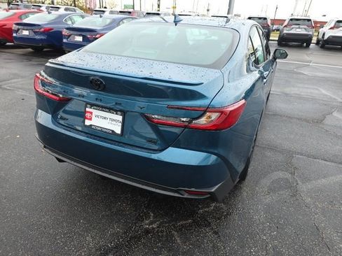 New 2026 Toyota Camry SE FWD image 7
