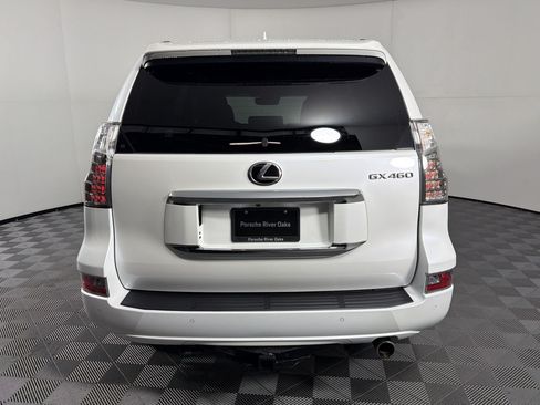 Used 2021 Lexus GX 460 Premium w/ Premium Package AWD/4WD image 10