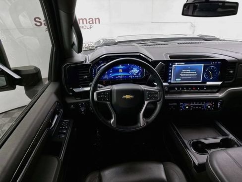 Used 2025 Chevrolet Silverado 3500 LTZ w/ LTZ Plus Package AWD/4WD image 24
