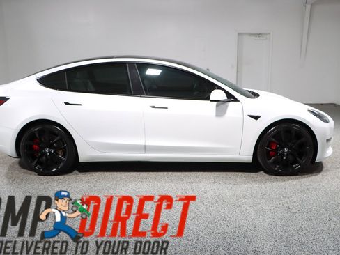 Used 2023 Tesla Model 3 Performance image 6