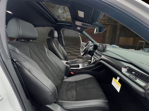 Used 2025 Acura Integra A-Spec image 42