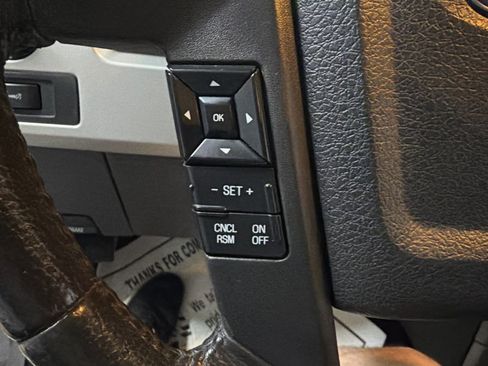 Used 2014 Ford F150 Lariat w/ Equipment Group 502A Luxury AWD/4WD image 16