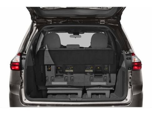 Used 2020 Toyota Sienna LE AWD/4WD image 12