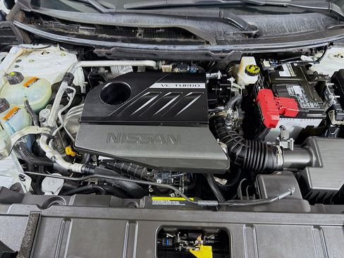 Used 2023 Nissan Rogue SV FWD image 31