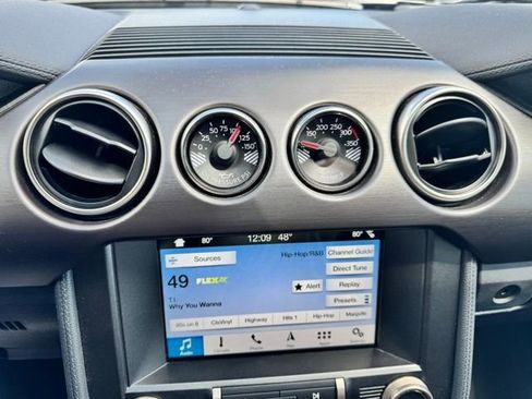 Used 2018 Ford Mustang Shelby GT350 w/ Electronics Package RWD image 32