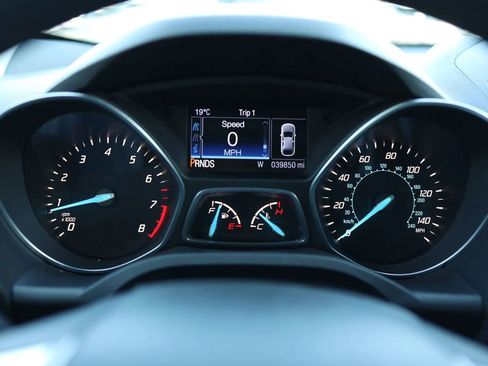 Used 2016 Ford Escape SE image 21