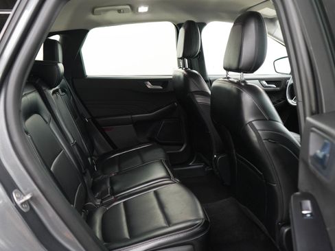 Used 2024 Ford Escape Platinum AWD/4WD image 12