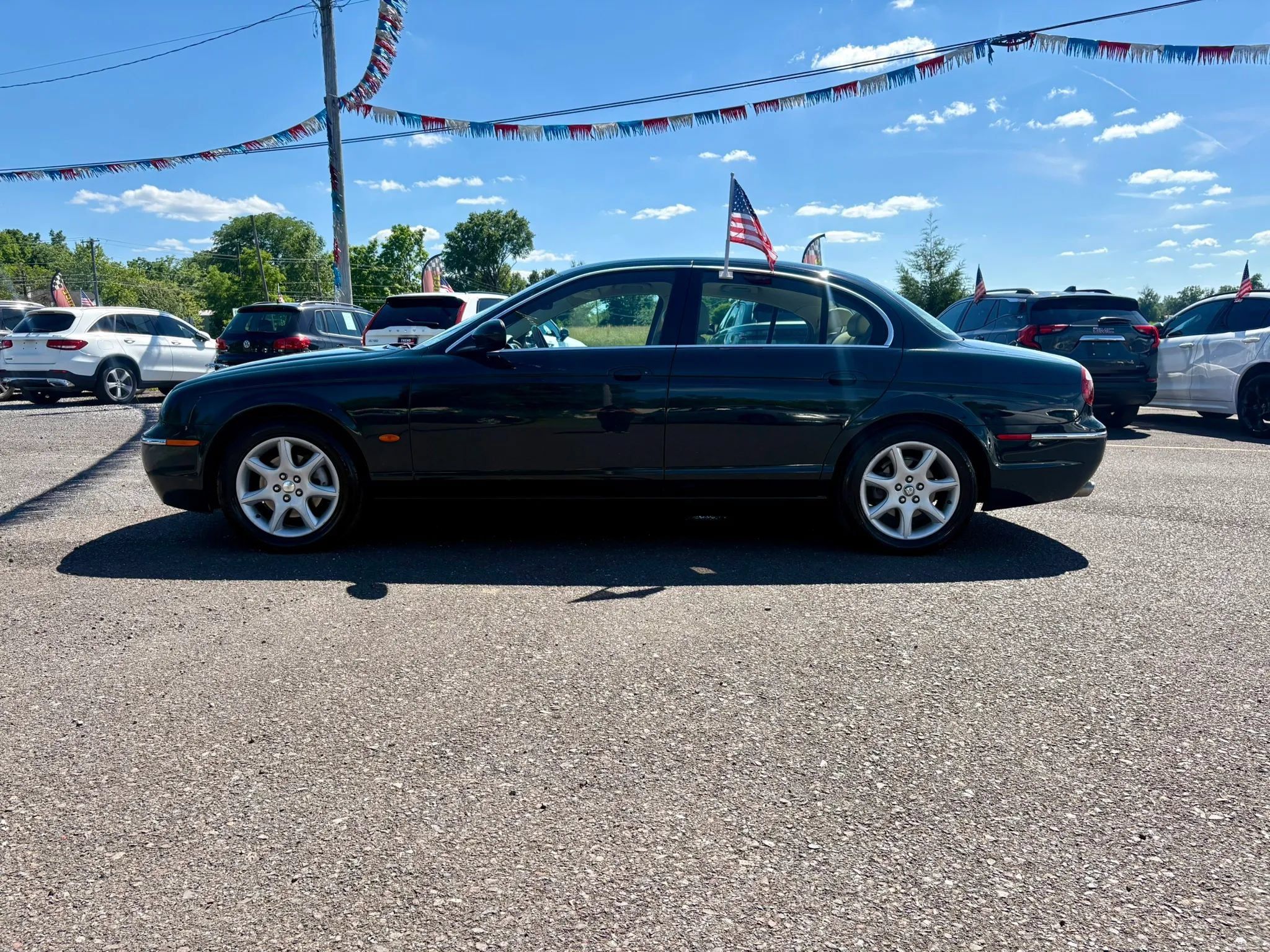 Used 2005 Jaguar S-TYPE 4.2 RWD image 2