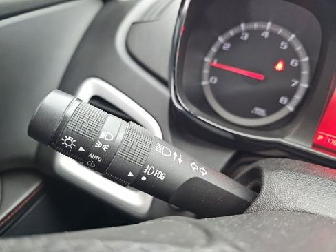 Used 2014 GMC Terrain SLT w/ Chrome Appearance Package image 35