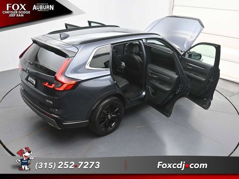 Used 2025 Honda CR-V Sport-L image 42