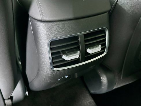 New 2025 Hyundai Sonata Limited image 15